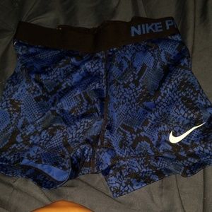 Nike pro workout shorts